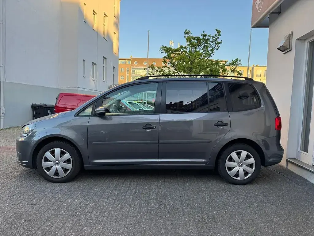 Gebraucht VW Touran 105 PS (77 kW) 2012 Grau Van / Kleinbus