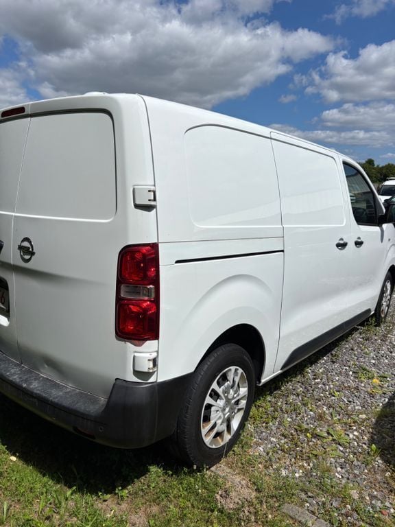Gebraucht Opel Vivaro Edition 122 PS (89 kW) 2020 Weiß Van / Kleinbus