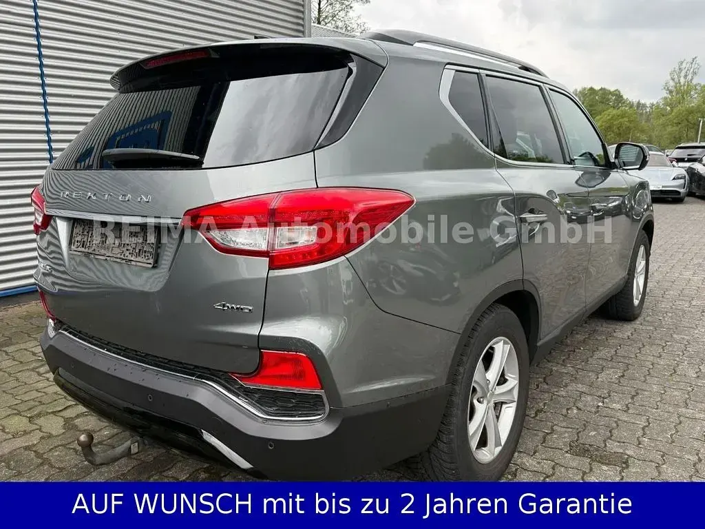 Gebraucht SsangYong Rexton 181 PS (133 kW) 2017 Grau SUV