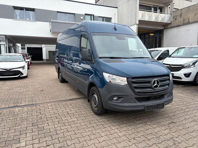 Gebraucht Mercedes Sprinter 150 PS (110 kW) 2020 Blau Van