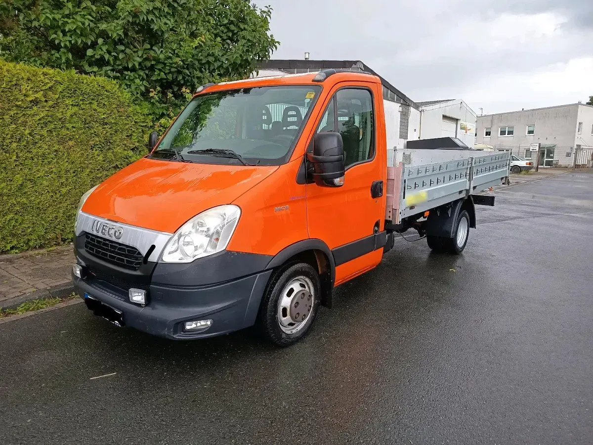 Gebraucht Iveco Daily 126 PS (92 kW) 2012 Orange
