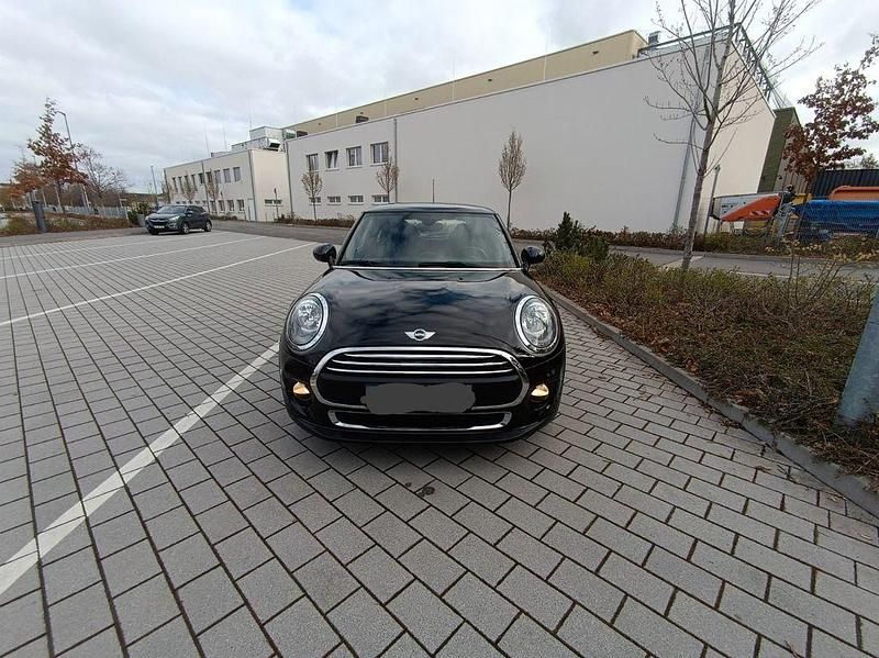 Gebraucht Mini Cooper 102 PS (75 kW) 2017 Schwarz Kleinwagen
