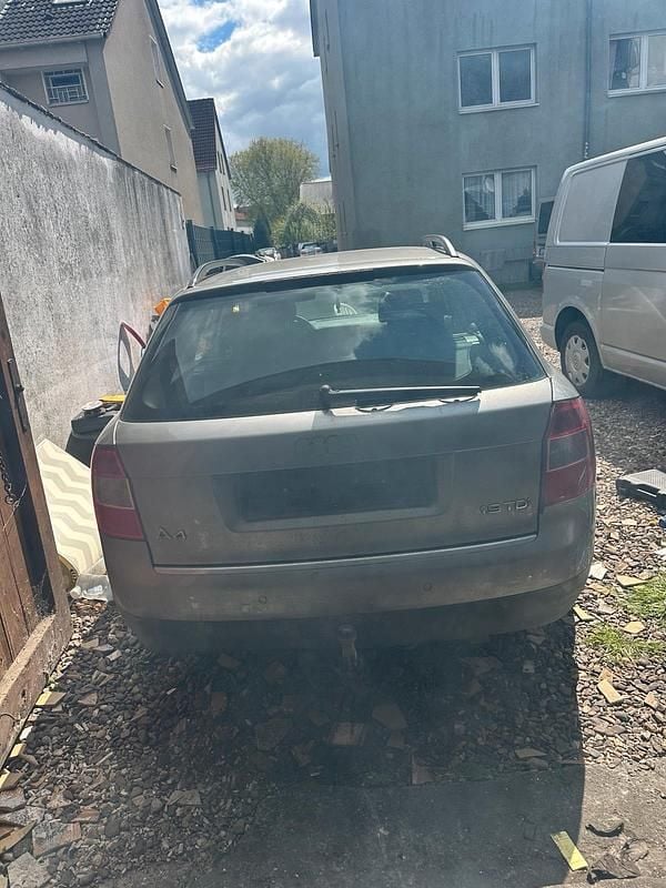 Second-hand Audi A4 131 CP (96 kW) 2002 Break