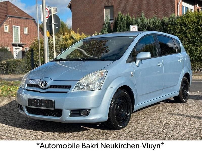 Blau Gebraucht 2005 Toyota Corolla Verso Sol Van / Kleinbus | 2.999 € (Fairer Preis) - Bild 1/4