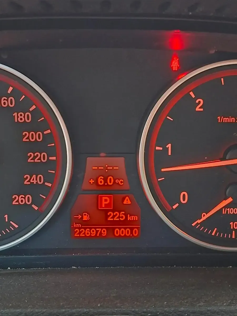 Second-hand BMW X5 235 CP (172 kW) 2007 Alb SUV