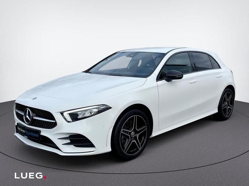 Gebraucht Mercedes A250 AMG 218 PS (160 kW) 2022 Unilack polarweiß Limousine
