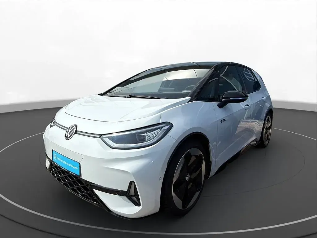 Gebraucht VW ID.3 GTX 244 kW (333 PS) 2025 Gletscherweiss Kleinwagen