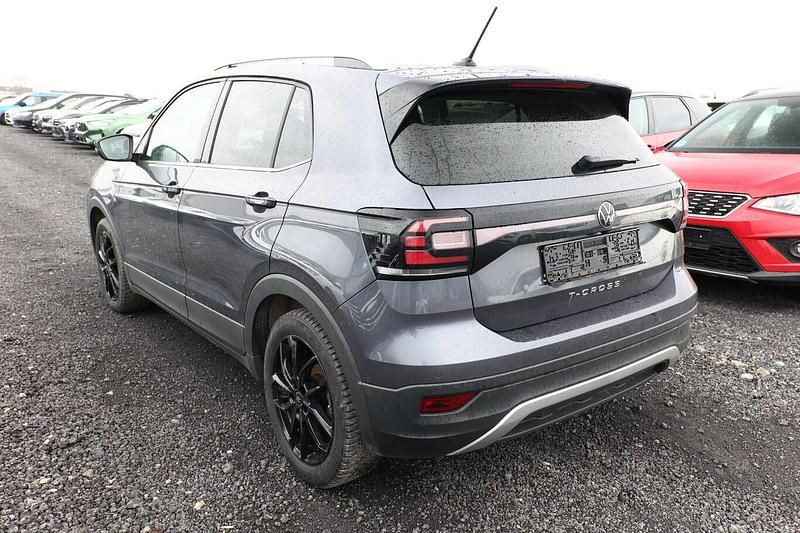 Gebraucht VW T-Cross Style 150 PS (110 kW) 2022 Rauchgrau metallic SUV
