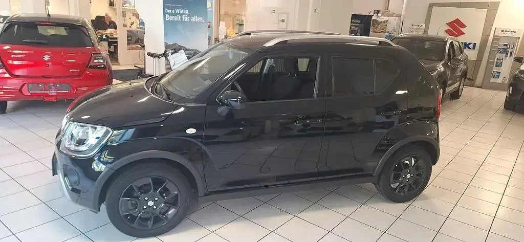 Gebraucht Suzuki Ignis Comfort 83 PS (61 kW) 2020 Schwarz SUV