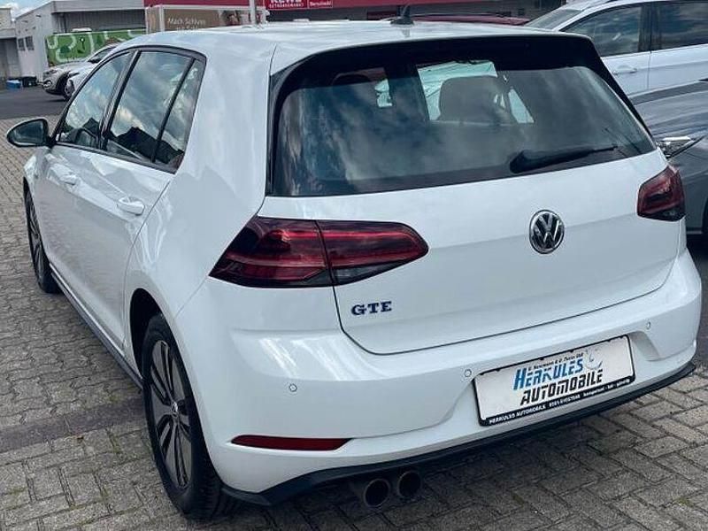 Gebraucht VW Golf VII GTE 110 PS (80 kW) 2017 Andere Limousine