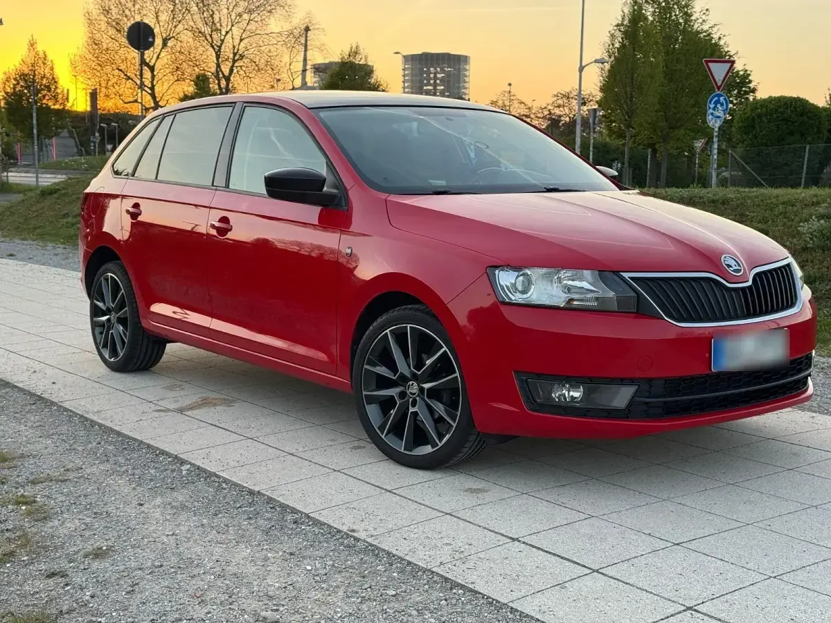 Gebraucht Skoda Rapid 86 PS (63 kW) 2014 Rot Kleinwagen