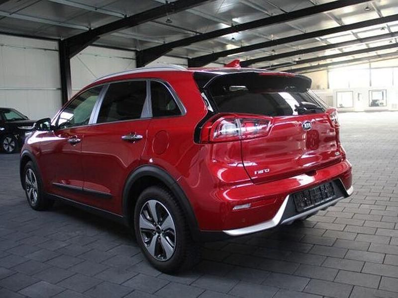 Gebraucht Kia Niro Vision 141 PS (103 kW) 2019 Rot SUV