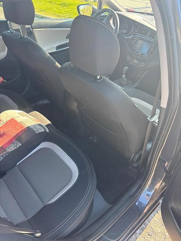 Second-hand Kia Ceed 140 CP (102 kW) 2017 Hatchback