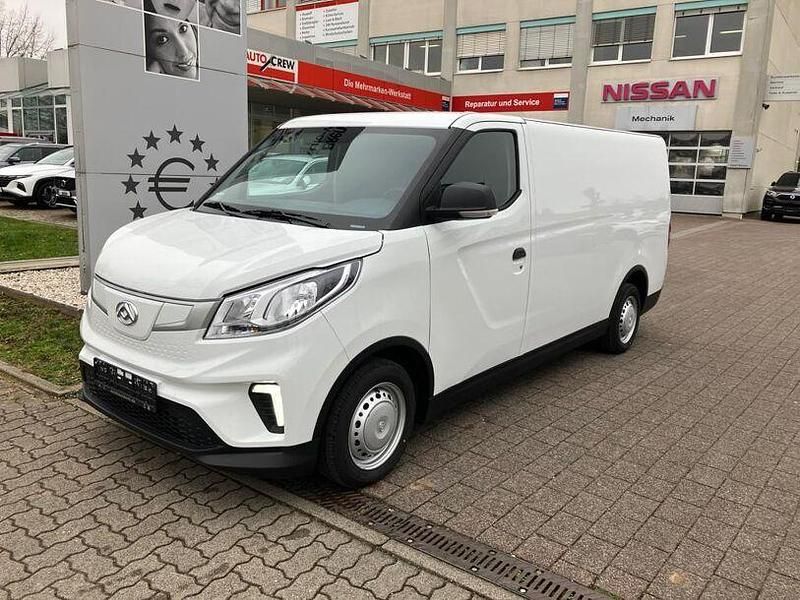 Weiss Gebraucht 2023 Maxus eDeliver 3 Van | 21.990 € (Teuer) - Bild 1/3