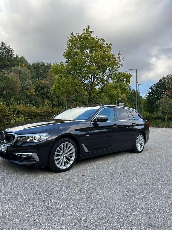Gebraucht BMW 520 Luxury Line 190 PS (139 kW) 2018 Braun Kombi