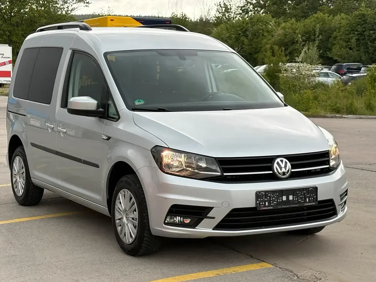 Brugt VW Caddy Trendline 102 HK (75 kW) 2019 Sølv MPV