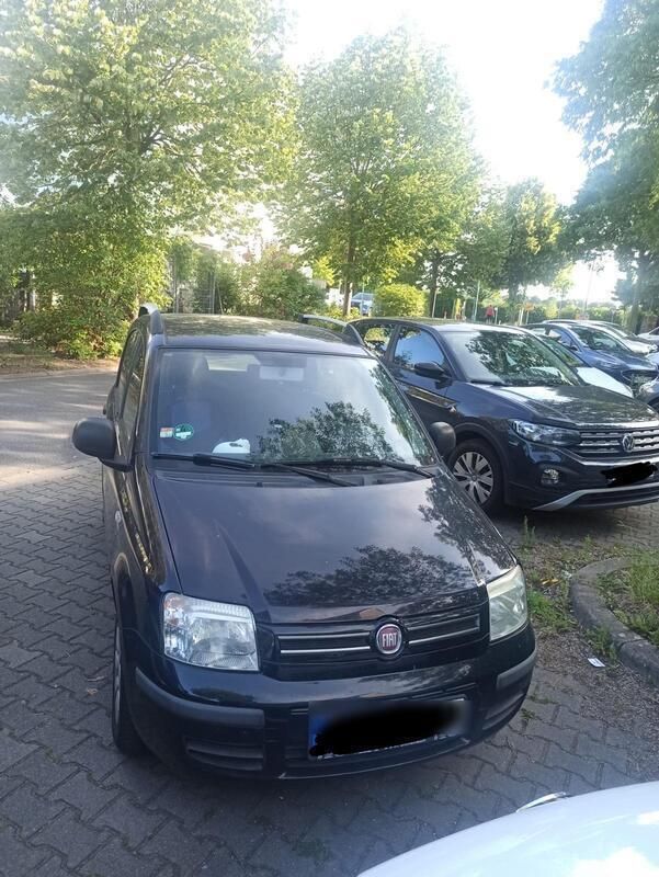 Blau Gebraucht 2010 Fiat Panda Kleinwagen | 2.000 € (Guter Preis) - Bild 1/4