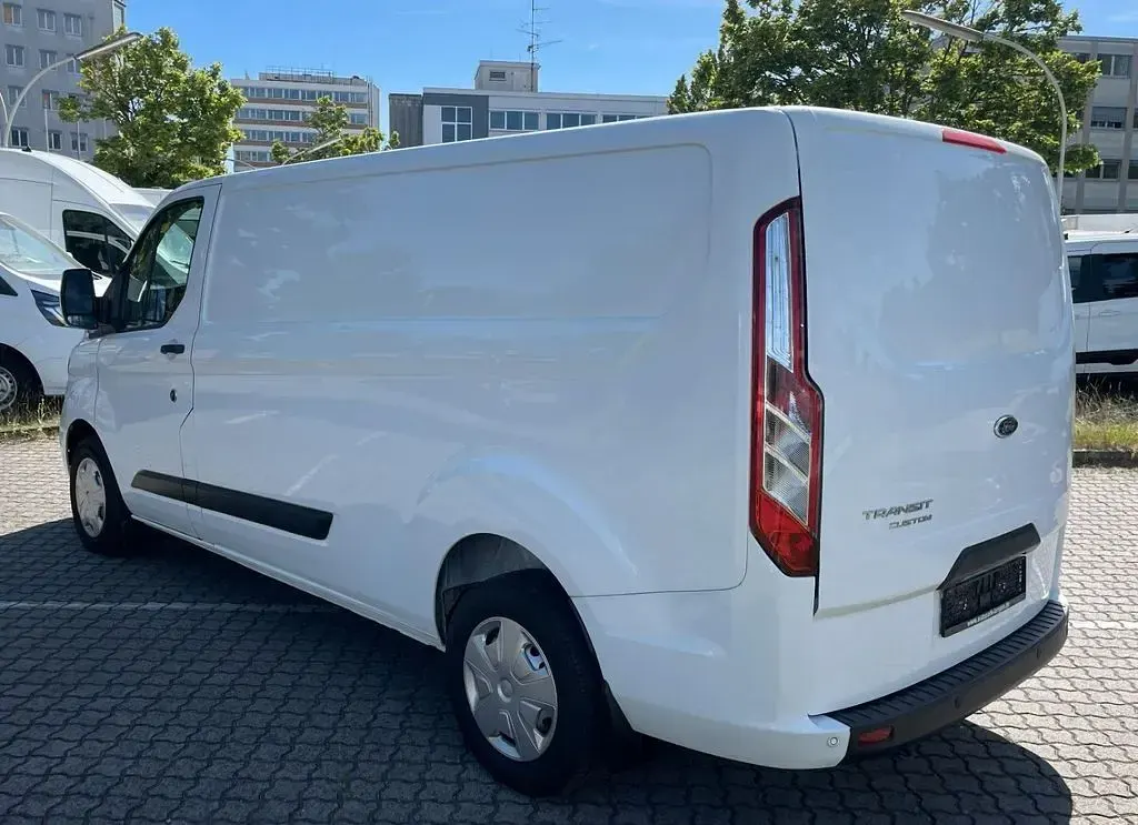 Gebraucht Ford Transit Custom 105 PS (77 kW) 2022 Weiß Van / Kleinbus