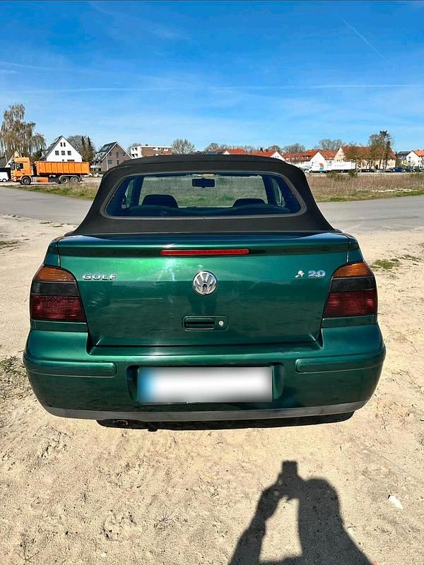 Gebraucht VW Golf Cabriolet 115 PS (84 kW) 2000 Grün Cabrio