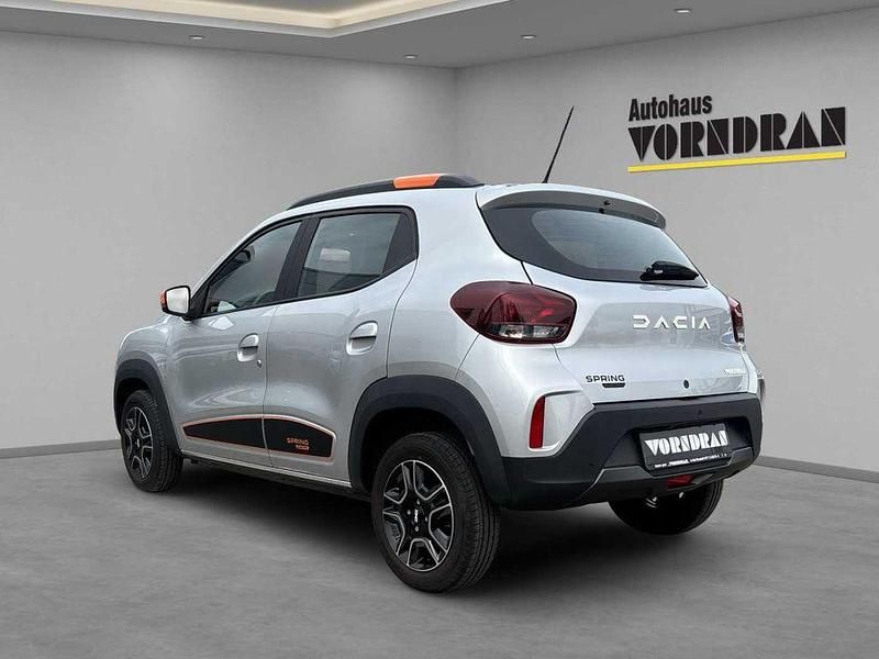 Gebraucht Dacia Spring Expression 33 kW (45 PS) 2022 Lightninggrau Kleinwagen