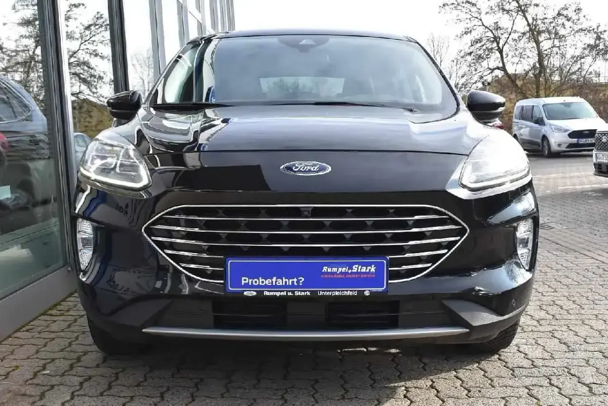Second-hand Ford Kuga Titanium X 150 CP (110 kW) 2020 Negru SUV