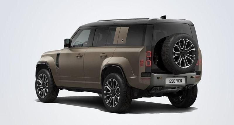 Neu Land Rover Defender 634 PS (466 kW) 2026 Petra copper SUV