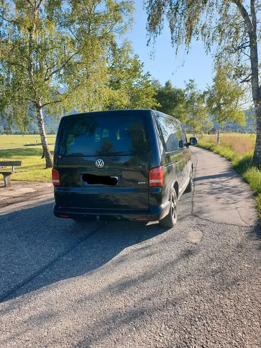 Gebraucht VW Multivan Highline 179 PS (131 kW) 2011 Schwarz Van / Kleinbus