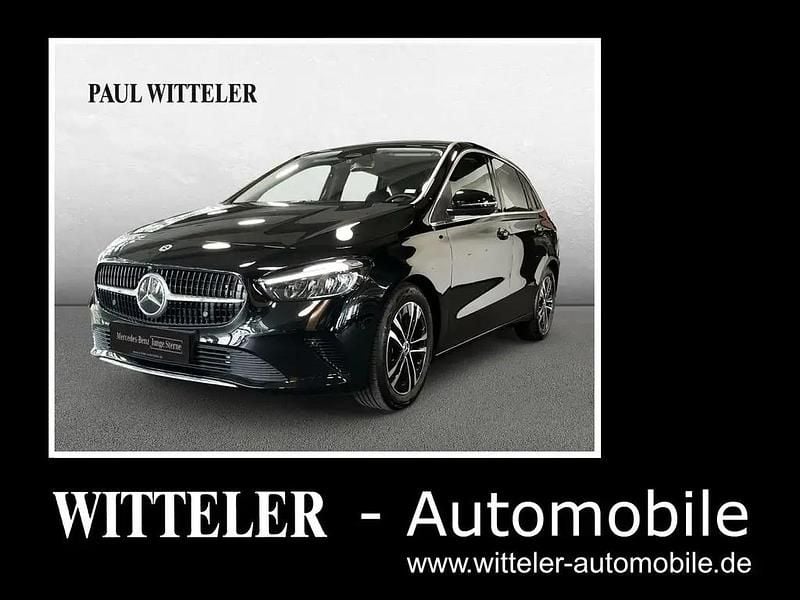 Lack kosmosschwarz Gebraucht 2024 Mercedes B200 Progressive Van / Kleinbus | 35.460 € (Fairer Preis) - Bild 1/4