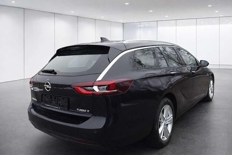 Gebraucht Opel Insignia Innovation 170 PS (125 kW) 2017 Dunkelblau (metallic) Kombi