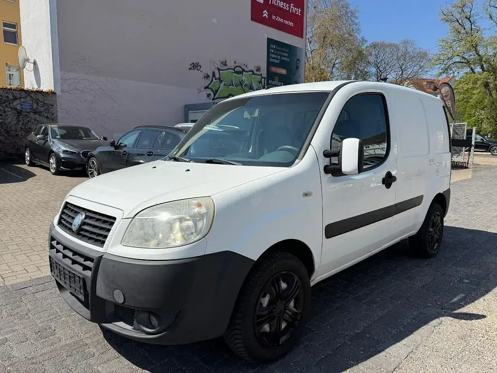 Gebraucht Fiat Doblò 101 PS (74 kW) 2007 Van / Kleinbus