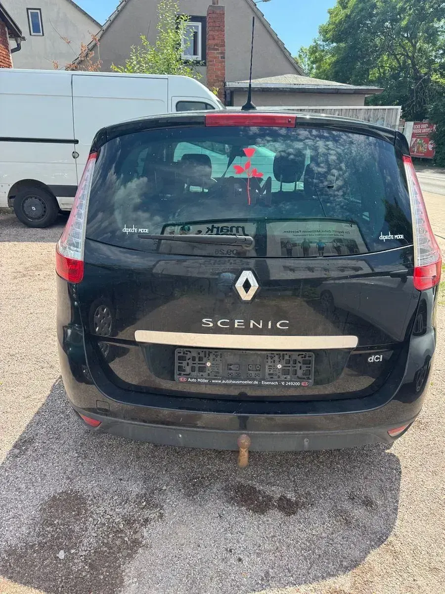 Gebraucht Renault Scenic E-Tech Bose Edition 131 PS (96 kW) 2011 Schwarz Van / Kleinbus