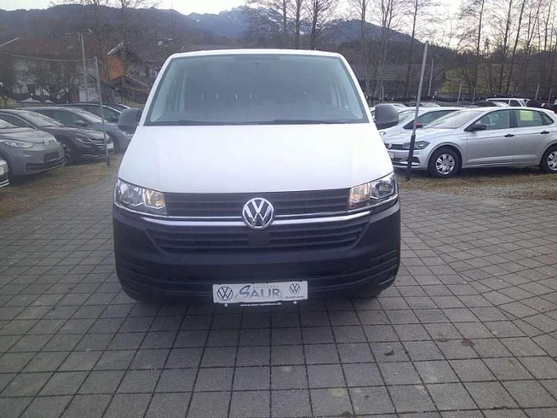 Gebraucht VW Transporter 90 PS (66 kW) 2021 Candy weiß Van