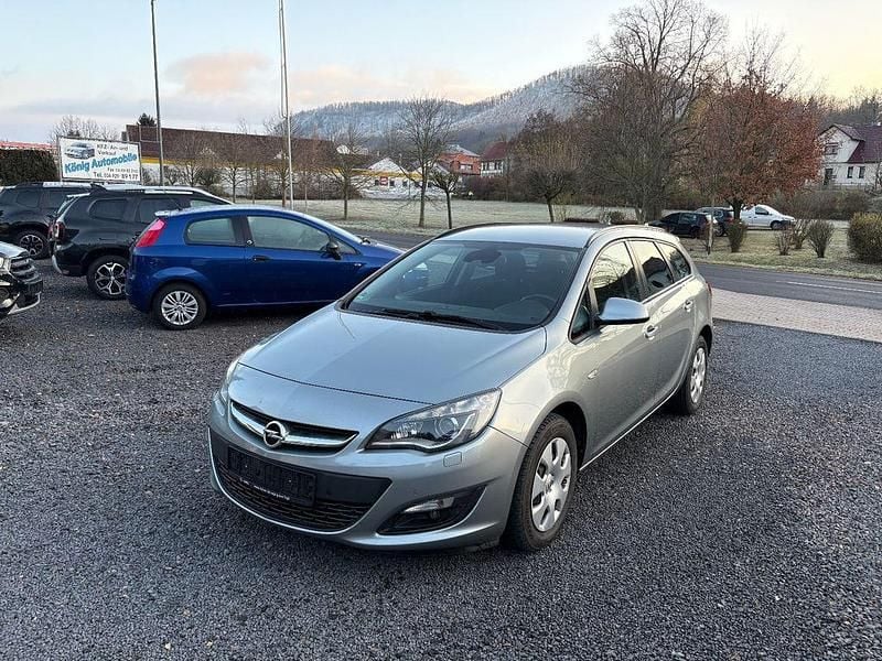 Silber Gebraucht 2015 Opel Astra Style Kombi | 5.700 € (Guter Preis) - Bild 1/4