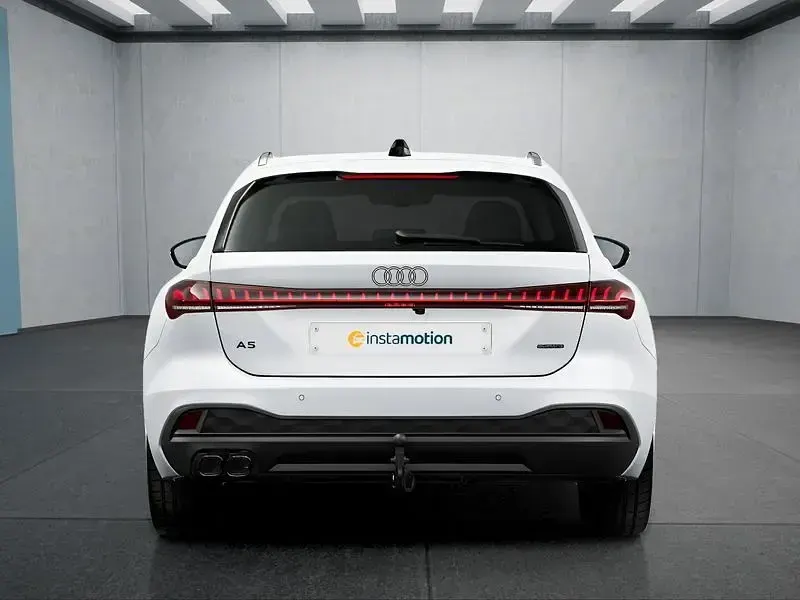 Gebraucht Audi A5 204 PS (150 kW) 2025 Weiß Kombi
