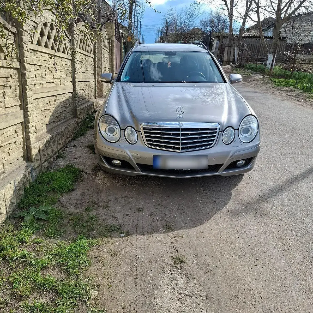 Usata Mercedes E320 224 CV (164 kW) 2008 Argento Station wagon