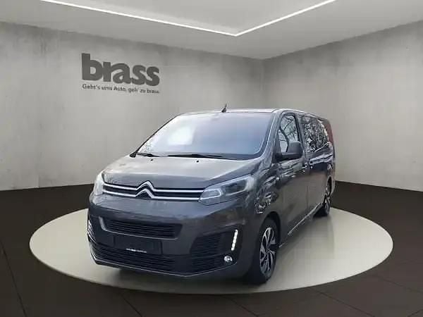 Platinum grau Gebraucht 2021 Citroën Spacetourer Feel Van | 28.990 € (Superpreis) - Bild 1/4