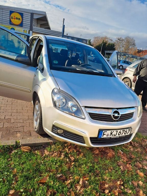 Silber Gebraucht 2008 Opel Zafira Van / Kleinbus | 2.500 € (Guter Preis) - Bild 1/4