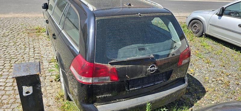 Gebraucht Opel Vectra 177 PS (130 kW) 2003 Schwarz Limousine