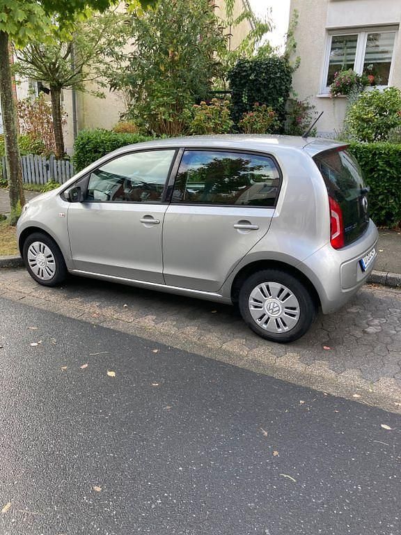 Silber Gebraucht 2014 VW up! move up! Kleinwagen | 5.220 € (Fairer Preis) - Bild 1/4