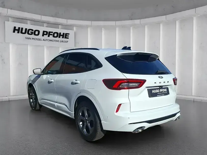 Gebraucht Ford Kuga ST-Line X 186 PS (136 kW) 2024 Weiss SUV