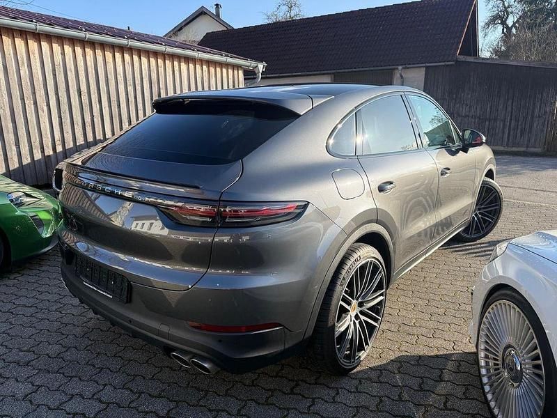 Gebraucht Porsche Cayenne S 441 PS (324 kW) 2020 Grau SUV