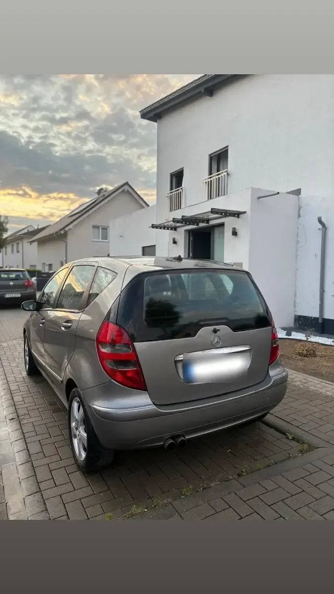Gebraucht Mercedes A170 115 PS (84 kW) 2005 Silber Kleinwagen