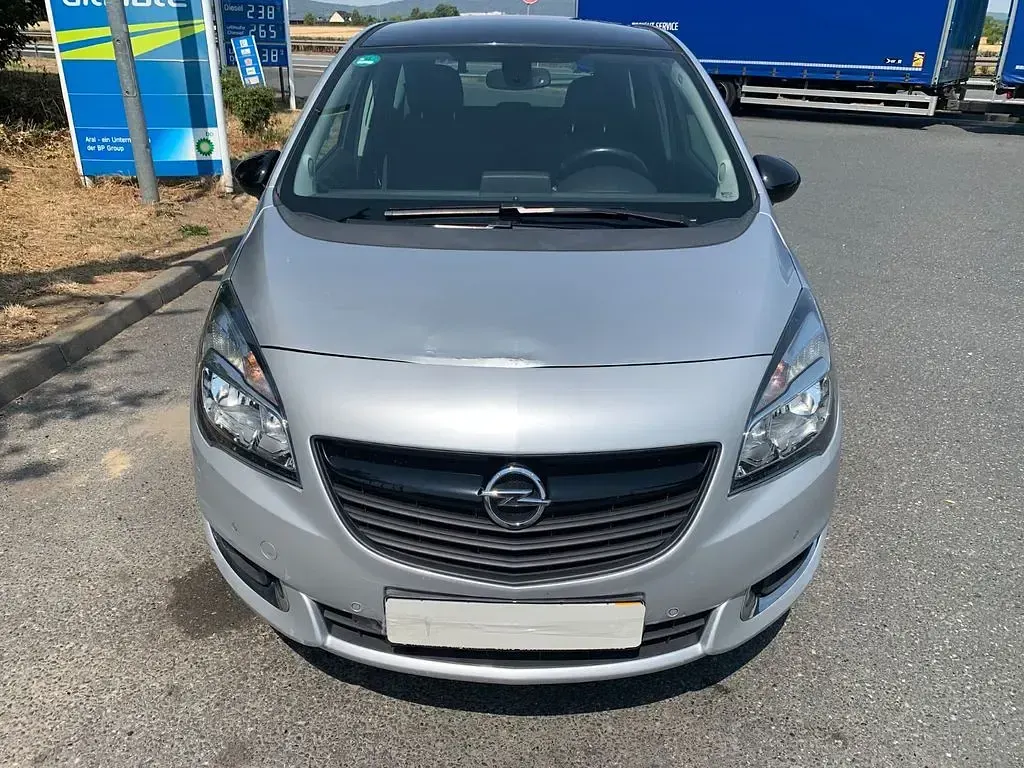 Gebraucht Opel Meriva Innovation 120 PS (88 kW) 2015 Silber Van / Kleinbus