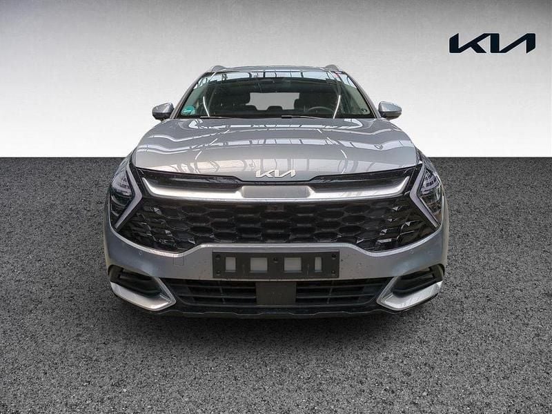 Gebraucht Kia Sportage Spirit 136 PS (100 kW) 2024 Lunar silver m. SUV