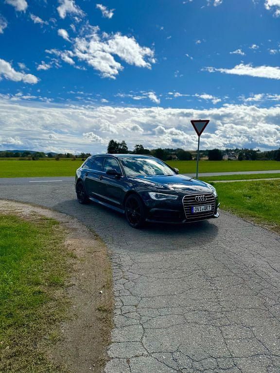 Schwarz Gebraucht 2017 Audi A6 Kombi | 19.990 € (Guter Preis) - Bild 1/4