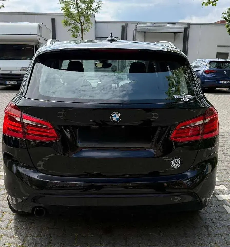 Gebraucht BMW 218 136 PS (100 kW) 2015 Schwarz Kleinwagen