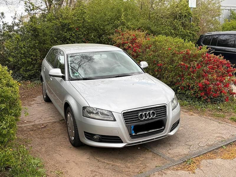Usata Audi A3 105 CV (77 kW) 2010 Grigio Utilitaria