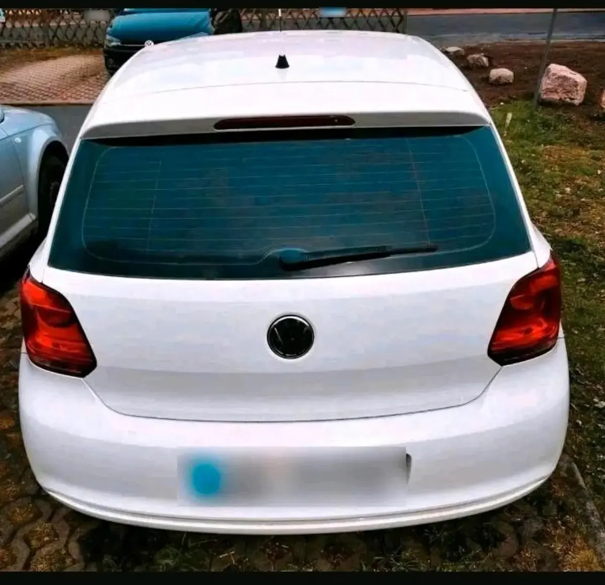 Gebraucht VW Polo 60 PS (44 kW) 2011 Weiß Kleinwagen