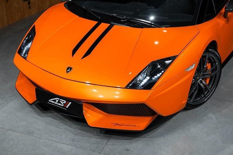 Gebraucht Lamborghini Gallardo 560 PS (411 kW) 2012 Orange Cabrio