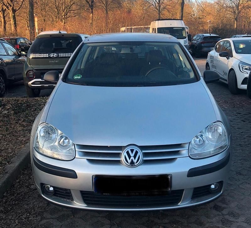 Gebraucht VW Golf V 105 PS (77 kW) 2007 Silber Limousine